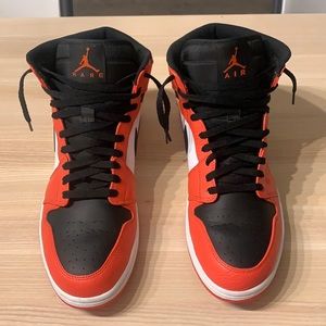 Nike Jordan 1 Retro Shattered Backboards